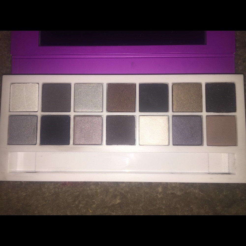 CLINIQUE - party eyes palette 💗